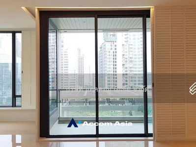 Sindhorn Residence, Bangkok, Thailand Sindhorn Residence, Bangkok, Thailand