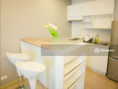 Thru Thonglor, Bangkok, Thailand Thru Thonglor, Bangkok, Thailand