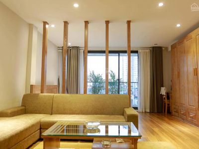 Tran Duy Hung Street, Vietnam Tran Duy Hung Street, Vietnam