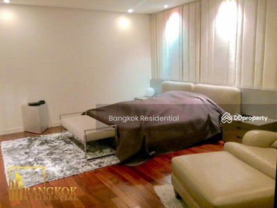 Baan Charn Issara, Bangkok, Thailand Baan Charn Issara, Bangkok, Thailand