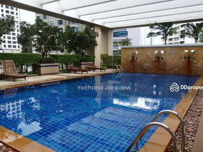 Langsuan Ville, Bangkok, Thailand Langsuan Ville, Bangkok, Thailand