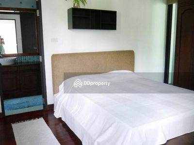 House with Pool BTS Thonglor 3 bedrooms / 4 bathrooms, Bangkok, Thailand House with Pool BTS Thonglor 3 bedrooms / 4 bathrooms, Bangkok, Thailand