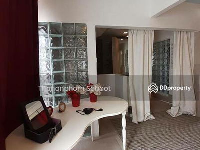 Country Complex Bangna, Bangkok, Thailand Country Complex Bangna, Bangkok, Thailand