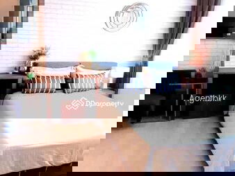 Life Asoke, Bangkok, Thailand Life Asoke, Bangkok, Thailand