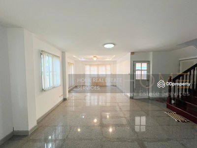 Baan Siri Town Sukhumvit 101 : Baan Siri Town Sukhumvit 101, Bangkok, Thailand Baan Siri Town Sukhumvit 101 : Baan Siri Town Sukhumvit 101, Bangkok, Thailand