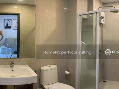 Elio Del Nest, Bangkok, Thailand Elio Del Nest, Bangkok, Thailand