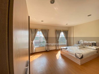 Baan Klang Muang Urbanion Rama9-Wongwaen, Bangkok, Thailand Baan Klang Muang Urbanion Rama9-Wongwaen, Bangkok, Thailand