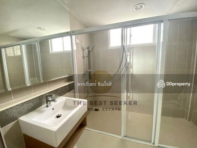 Baan Klang Muang Sathorn - Taksin2, Bangkok, Thailand Baan Klang Muang Sathorn - Taksin2, Bangkok, Thailand