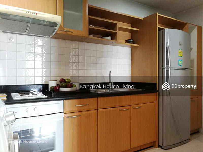 Queen's Park View, Bangkok, Thailand Queen's Park View, Bangkok, Thailand