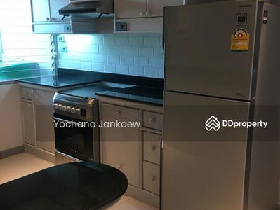 D.S. Tower 1 Sukhumvit 33, Bangkok, Thailand D.S. Tower 1 Sukhumvit 33, Bangkok, Thailand