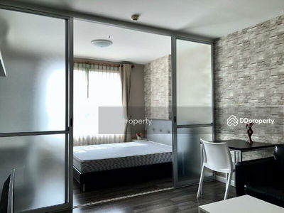 Dbura Prannok, Bangkok, Thailand Dbura Prannok, Bangkok, Thailand