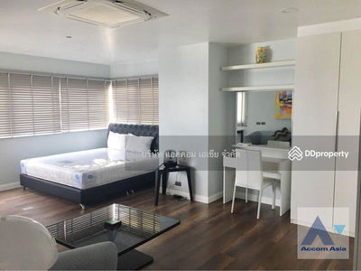 Sathorn Gardens, Bangkok, Thailand Sathorn Gardens, Bangkok, Thailand