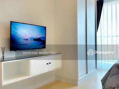 Metro Sky Wutthakat, Bangkok, Thailand Metro Sky Wutthakat, Bangkok, Thailand