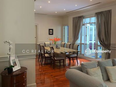 Sukhumvit 33, Bangkok, Thailand Sukhumvit 33, Bangkok, Thailand