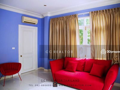 Sukhumvit 33, Bangkok, Thailand Sukhumvit 33, Bangkok, Thailand