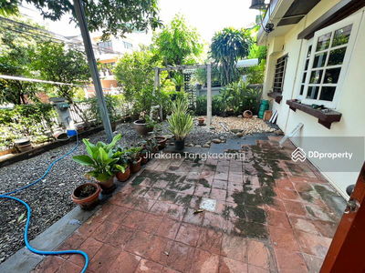 House for rent, 4 bedrooms, 5 bathrooms, 3 en-suite bathrooms. After Central Notification Ask for additional furniture for everything, Nonthaburi, Thailand House for rent, 4 bedrooms, 5 bathrooms, 3 en-suite bathrooms. After Central Notification Ask for additional furniture for everything, Nonthaburi, Thailand