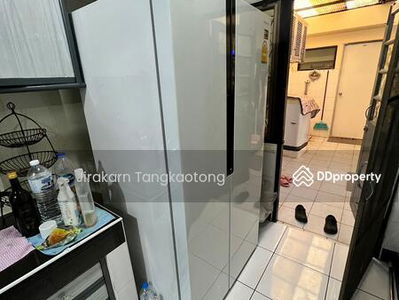 House for rent, 4 bedrooms, 5 bathrooms, 3 en-suite bathrooms. After Central Notification Ask for additional furniture for everything, Nonthaburi, Thailand House for rent, 4 bedrooms, 5 bathrooms, 3 en-suite bathrooms. After Central Notification Ask for additional furniture for everything, Nonthaburi, Thailand