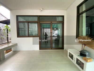 Single house for rent, Golden Village, Wang Hin, Sriracha, Chon Buri., Thailand Single house for rent, Golden Village, Wang Hin, Sriracha, Chon Buri., Thailand