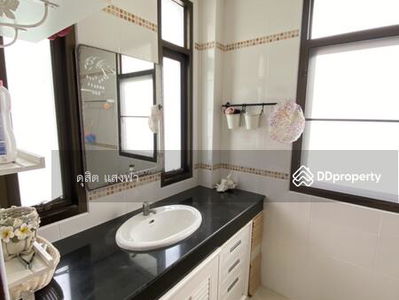 Single house for rent, Golden Village, Wang Hin, Sriracha, Chon Buri., Thailand Single house for rent, Golden Village, Wang Hin, Sriracha, Chon Buri., Thailand