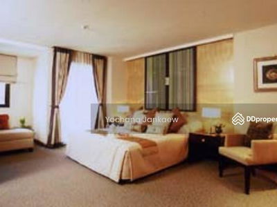 Ekamai Gardens, Bangkok, Thailand Ekamai Gardens, Bangkok, Thailand