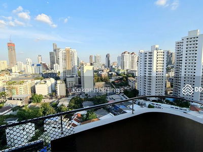 Piyathip Place, Bangkok, Thailand Piyathip Place, Bangkok, Thailand