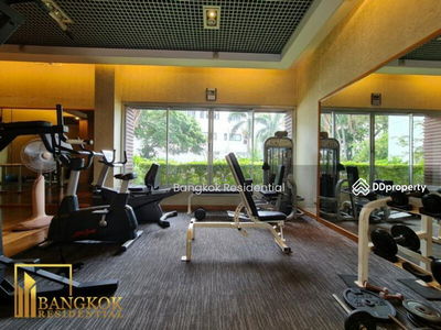 Esmeralda Apartments, Bangkok, Thailand Esmeralda Apartments, Bangkok, Thailand