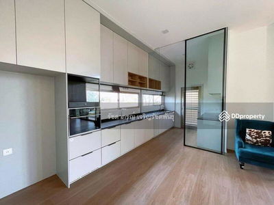 VIVE Rama 9, Bangkok, Thailand VIVE Rama 9, Bangkok, Thailand