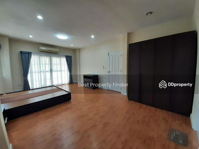 narawal village, Bangkok, Thailand narawal village, Bangkok, Thailand