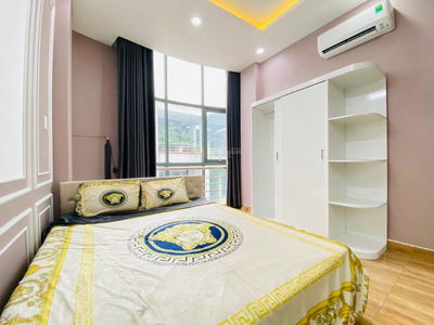 Hoang Hoa Tham Street, Vietnam Hoang Hoa Tham Street, Vietnam