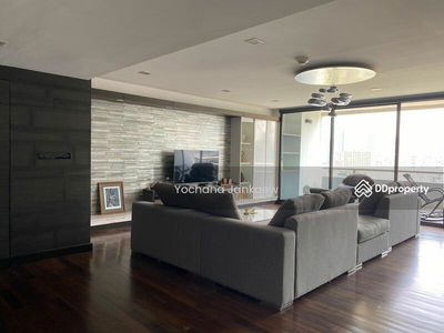 Somkid Gardens, Bangkok, Thailand Somkid Gardens, Bangkok, Thailand