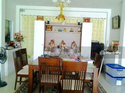 Excellent villa located in Central Park, furnished, Thailand Excellent villa located in Central Park, furnished, Thailand