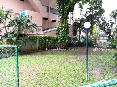 Premier, Bangkok, Thailand Premier, Bangkok, Thailand