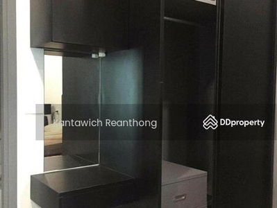 The Rich Sathorn-Taksin, Bangkok, Thailand The Rich Sathorn-Taksin, Bangkok, Thailand