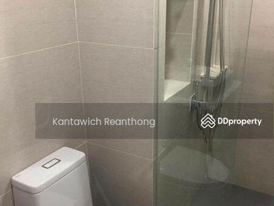 The Rich Sathorn-Taksin, Bangkok, Thailand The Rich Sathorn-Taksin, Bangkok, Thailand