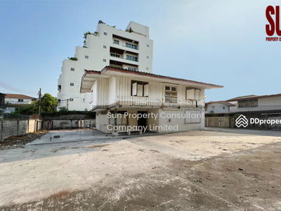 House withland Sukhumvit 71, Bangkok, Thailand House withland Sukhumvit 71, Bangkok, Thailand