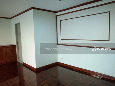 Richmond Palace, Bangkok, Thailand Richmond Palace, Bangkok, Thailand