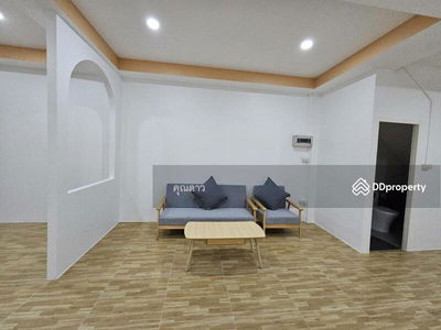 ADK0591, Chiang Mai, Thailand ADK0591, Chiang Mai, Thailand