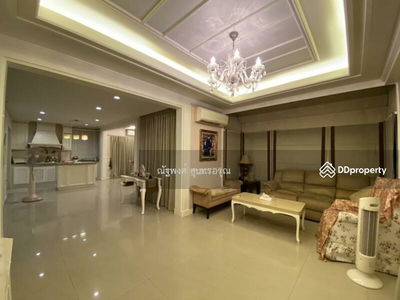 Central Chaengwattana, Big C Major Pak Kret, Muang Thong Thani, Nonthaburi, Thailand Central Chaengwattana, Big C Major Pak Kret, Muang Thong Thani, Nonthaburi, Thailand