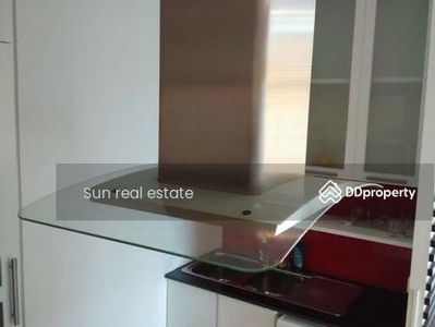 Baan Sathorn Chaopraya, Bangkok, Thailand Baan Sathorn Chaopraya, Bangkok, Thailand