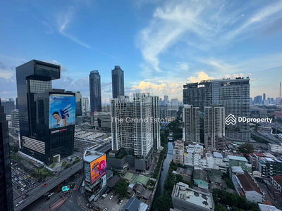 Life Asoke-Rama 9, Bangkok, Thailand Life Asoke-Rama 9, Bangkok, Thailand