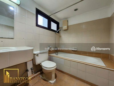 Supha Maison, Bangkok, Thailand Supha Maison, Bangkok, Thailand