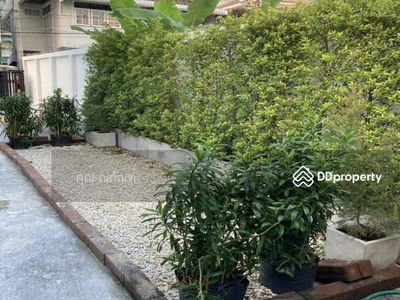 Premier Home Office@Sukhumvit 65, Bangkok, Thailand Premier Home Office@Sukhumvit 65, Bangkok, Thailand