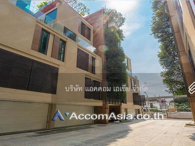 Baan Lux Sathorn, Bangkok, Thailand Baan Lux Sathorn, Bangkok, Thailand