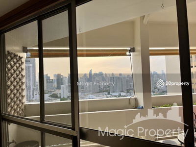 Tai Ping Towers, Bangkok, Thailand Tai Ping Towers, Bangkok, Thailand