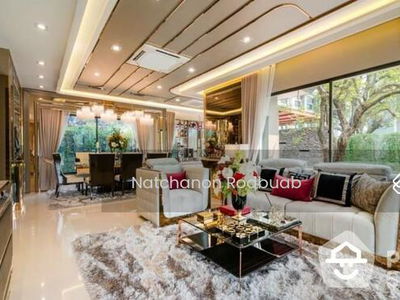 The Grand Condo Patumwam, Bangkok, Thailand The Grand Condo Patumwam, Bangkok, Thailand