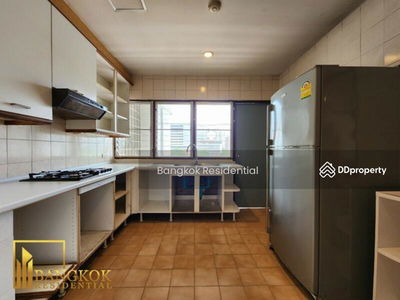 NL Residence, Bangkok, Thailand NL Residence, Bangkok, Thailand