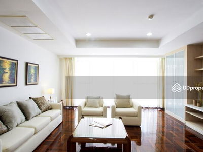 Sethiwan Palace Sukhumvit 4, Bangkok, Thailand Sethiwan Palace Sukhumvit 4, Bangkok, Thailand