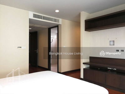 Richmond Hills Residence Thonglor 25, Bangkok, Thailand Richmond Hills Residence Thonglor 25, Bangkok, Thailand