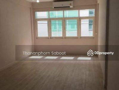 Si Phraya, Bangkok, Thailand Si Phraya, Bangkok, Thailand