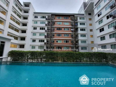 DownTown 49 Sukhumvit, Bangkok, Thailand DownTown 49 Sukhumvit, Bangkok, Thailand